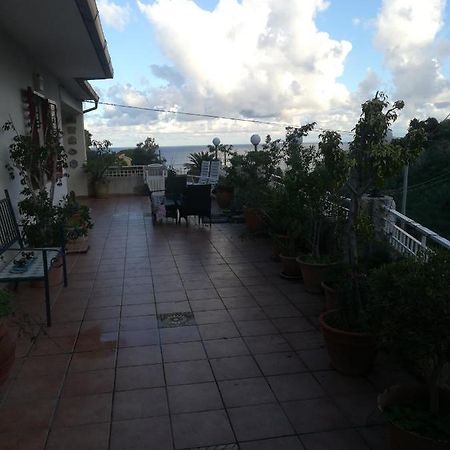 La Casa Delle Delizie Hotel Messina Luaran gambar