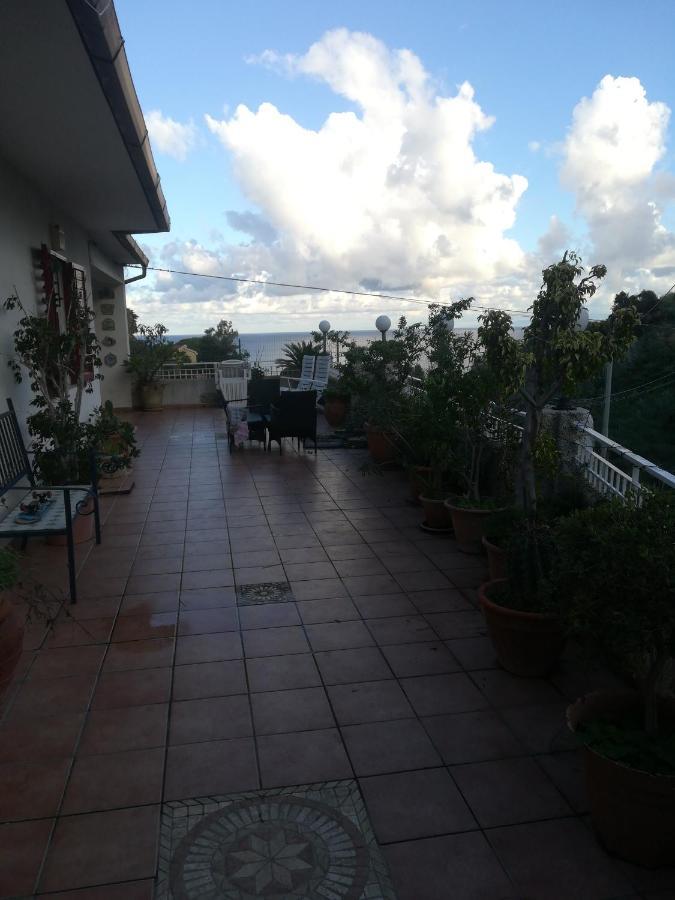 La Casa Delle Delizie Hotel Messina Luaran gambar